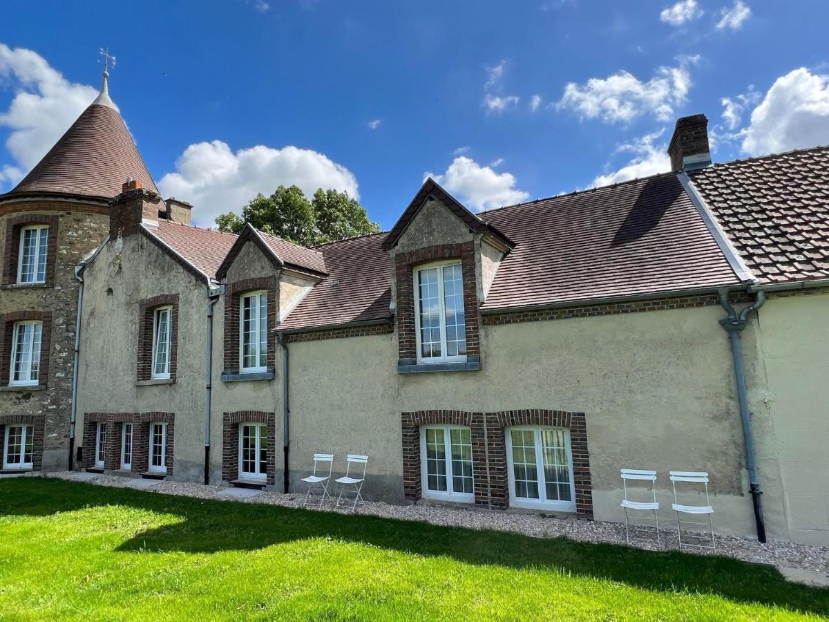 Le Petit Chateau Baye  Екстер'єр фото